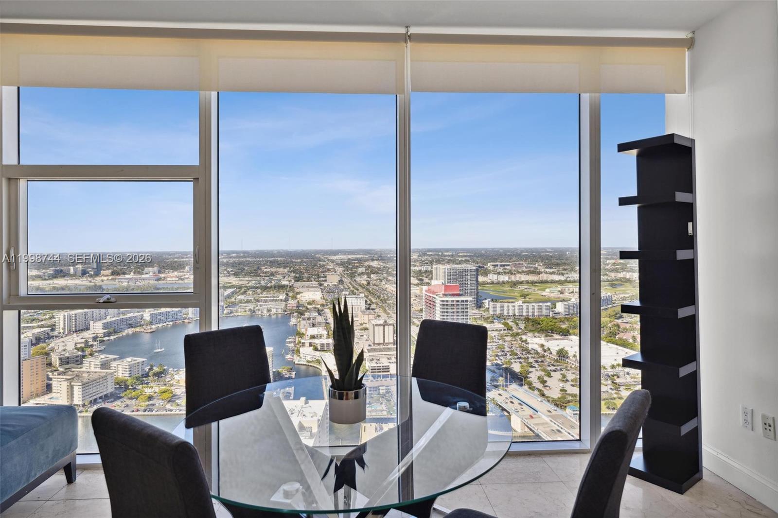 See details 4907 1 / 1 871 sq. ft. $ 2026-04-10 0 Photo