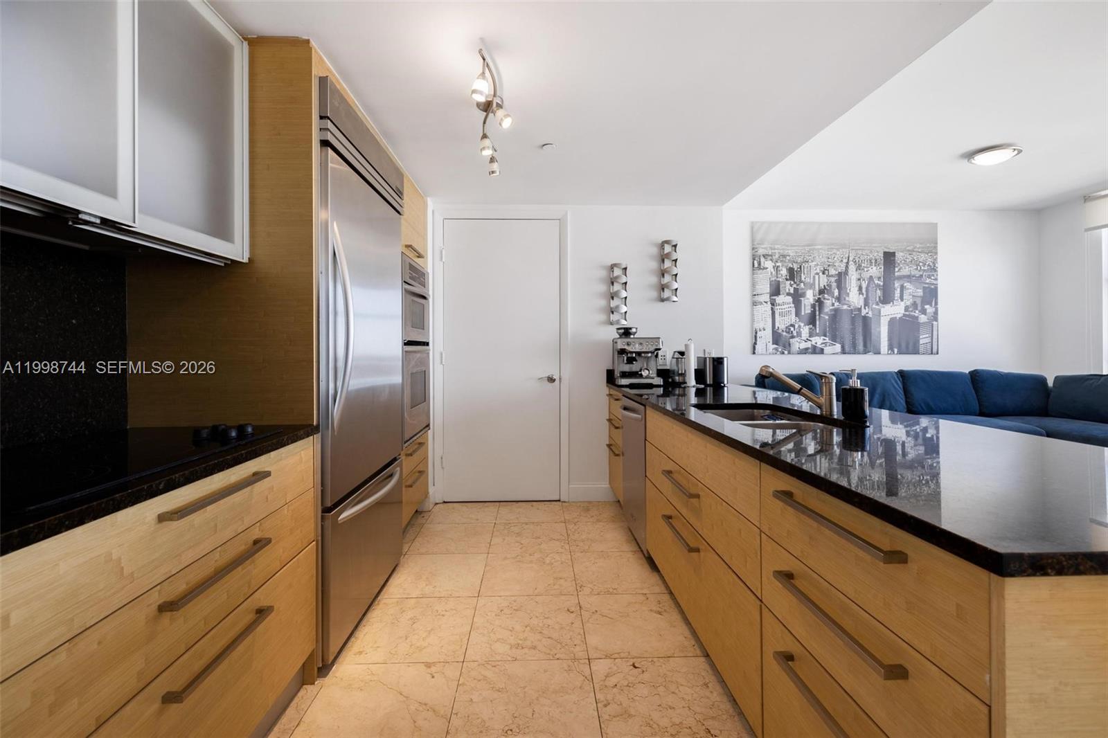 See details 4907 1 / 1 871 sq. ft. $ 2026-04-10 0 Photo