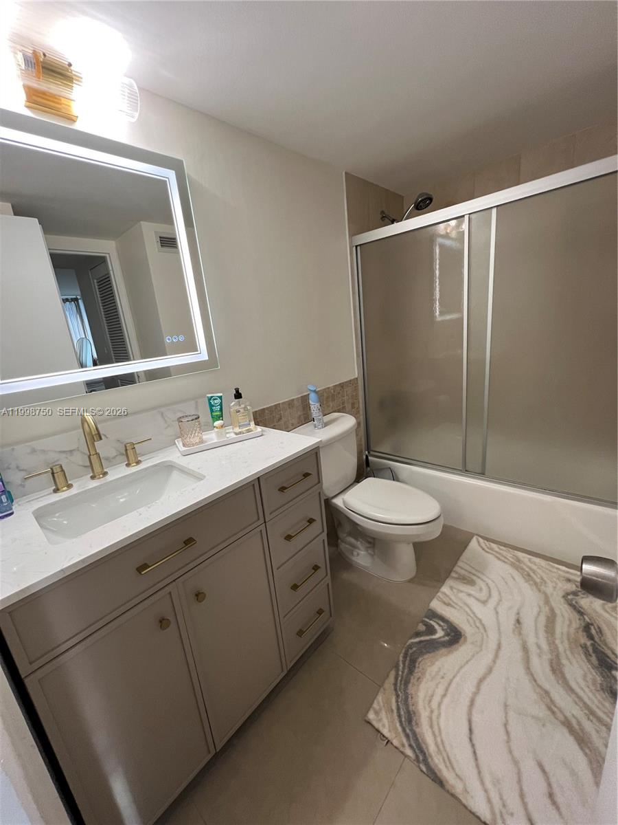 Photo of 2030 Ocean Dr #2102, Hallandale Beach, Florida, 33009 -