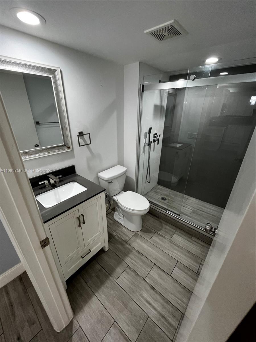 1026 3 / 3 1488 sq. ft. $ 2026-04-10 0 Photo