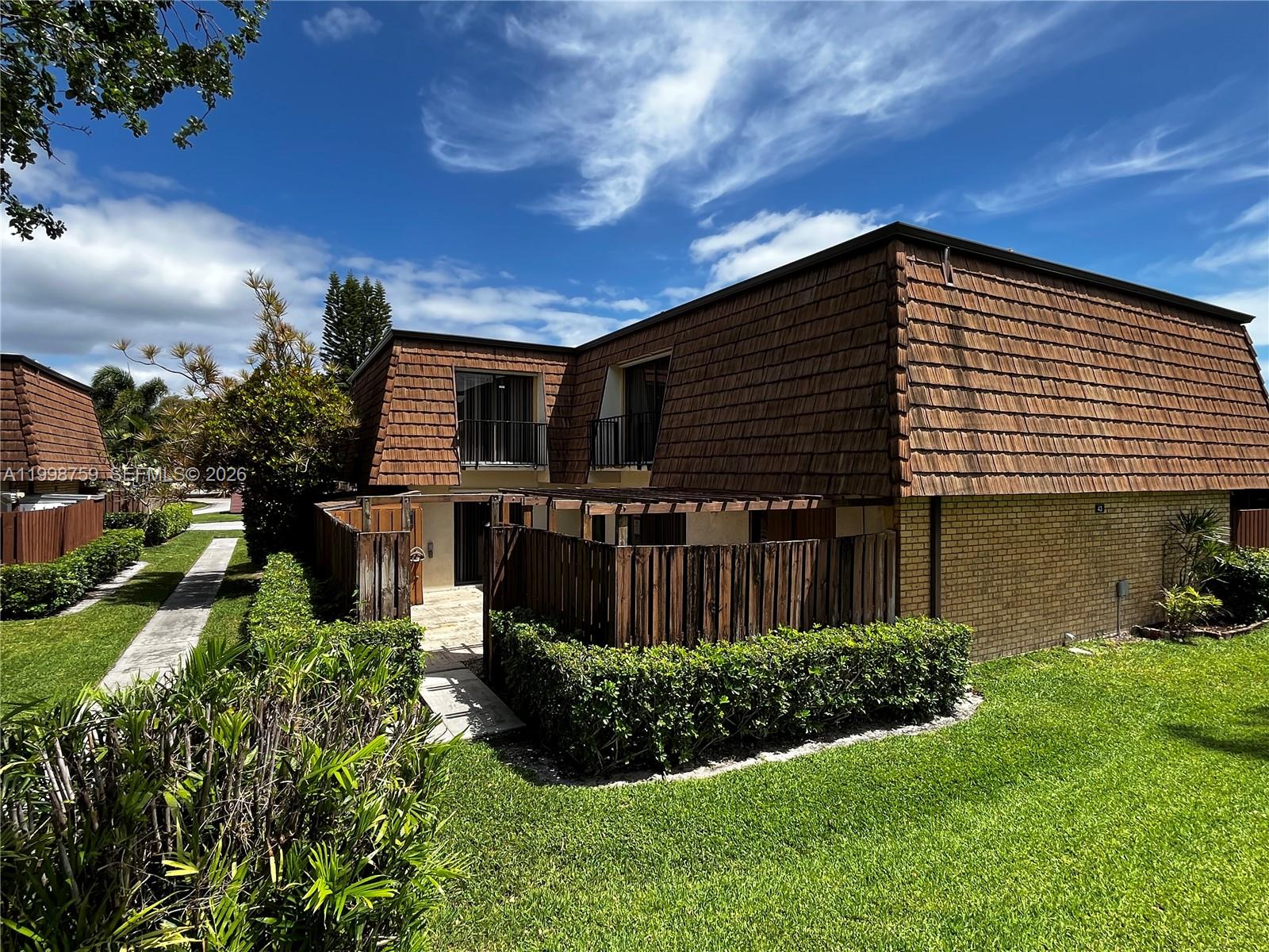 1026 3 / 3 1488 sq. ft. $ 2026-04-10 0 Photo