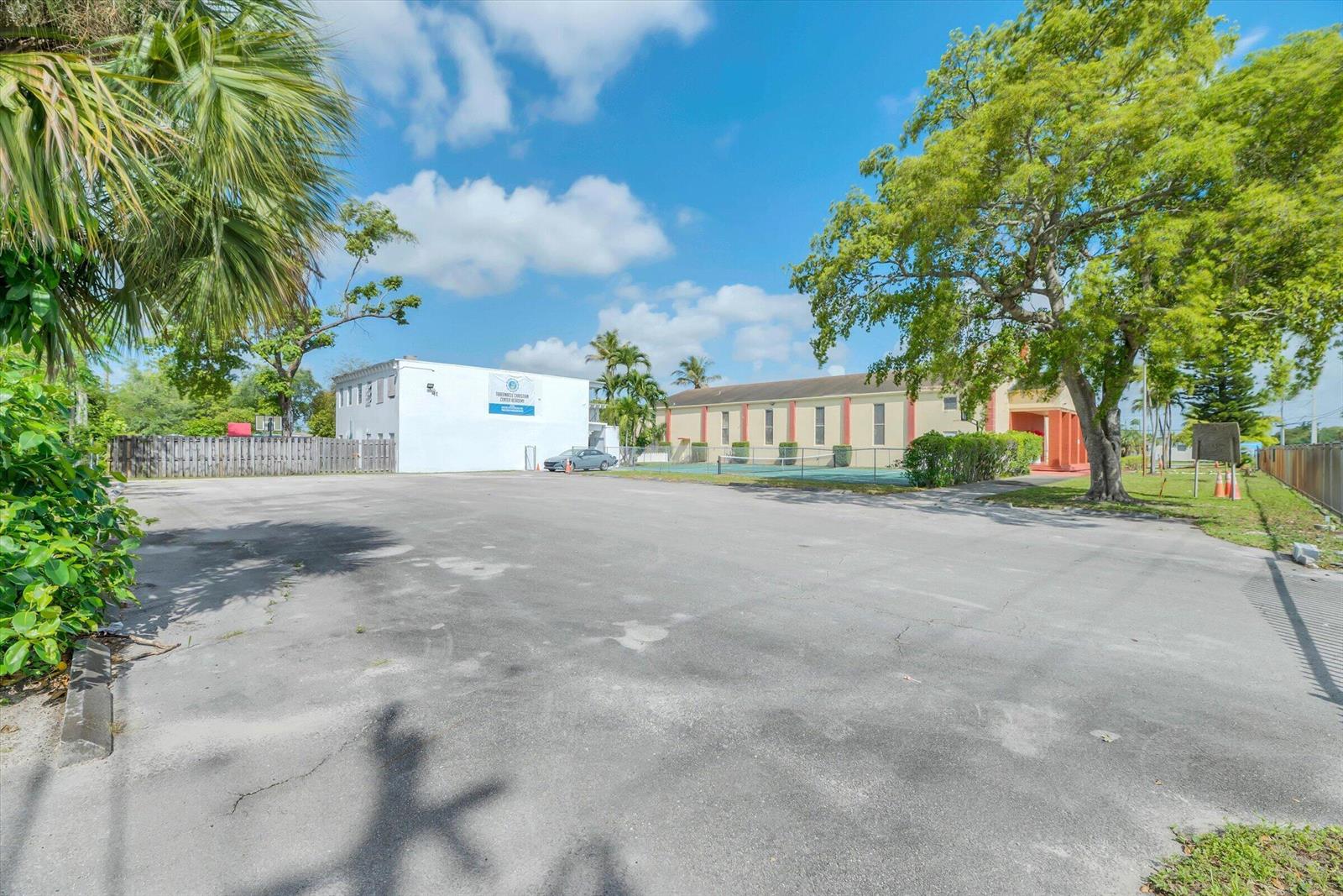 Ver detalles / 0 sq. ft. $ 2026-06-15 0 foto