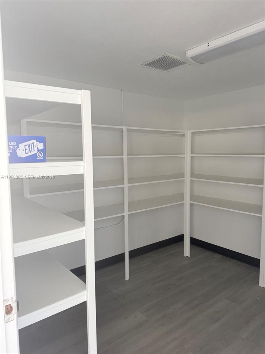   /   sq. ft. $ 2026-04-10 0 Photo