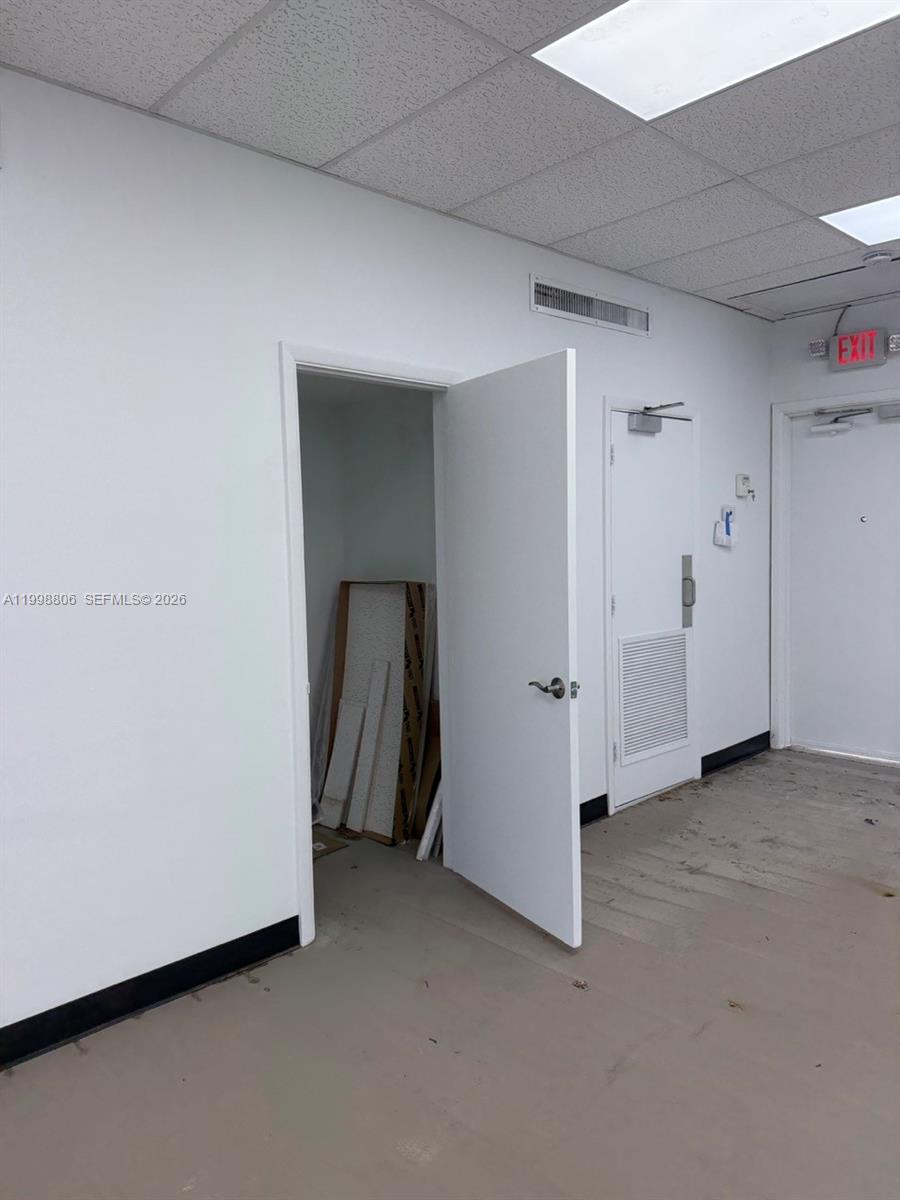  /   sq. ft. $ 2026-04-10 0 Photo
