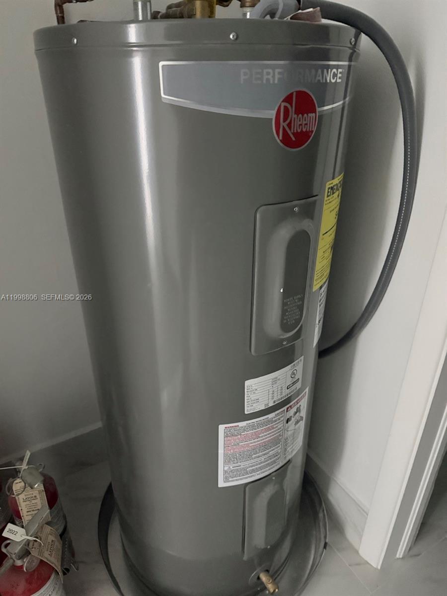   /   sq. ft. $ 2026-04-10 0 Photo