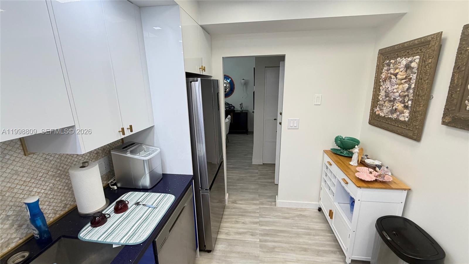 5D 1 / 1 798 кв.футов $ 2026-04-10 0 Фото