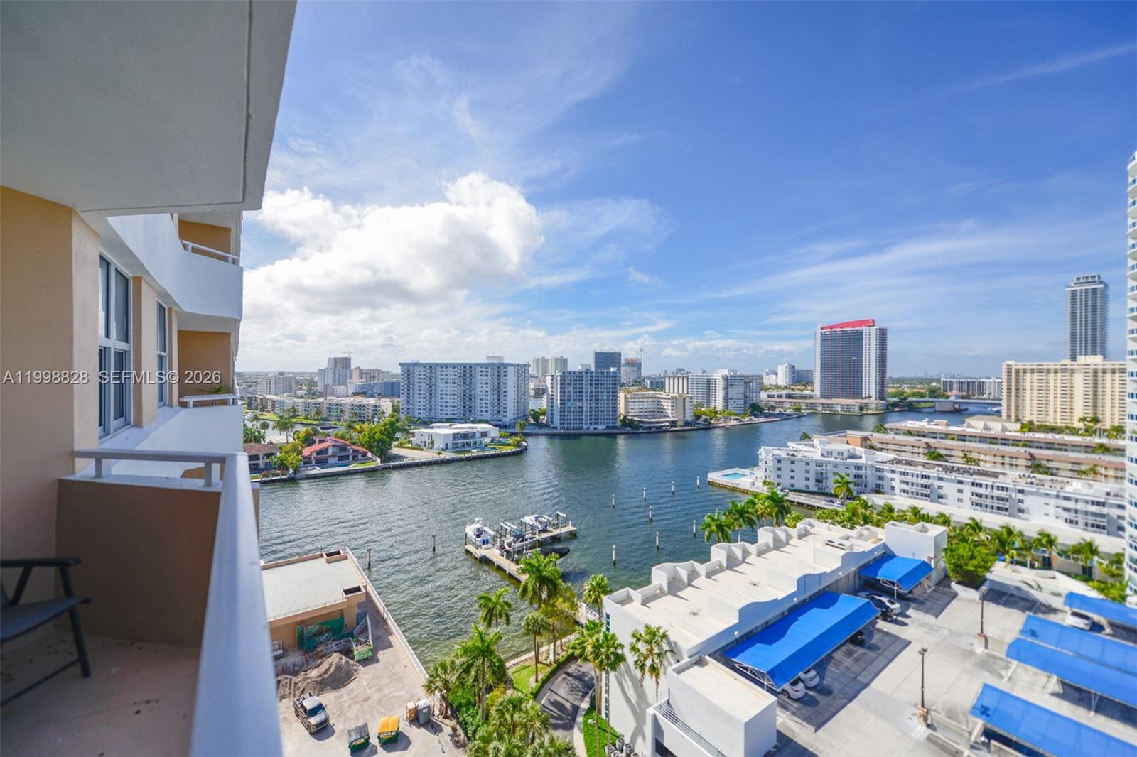 See details 14D 1 / 1 798 sq. ft. $ 2026-04-10 0 Photo