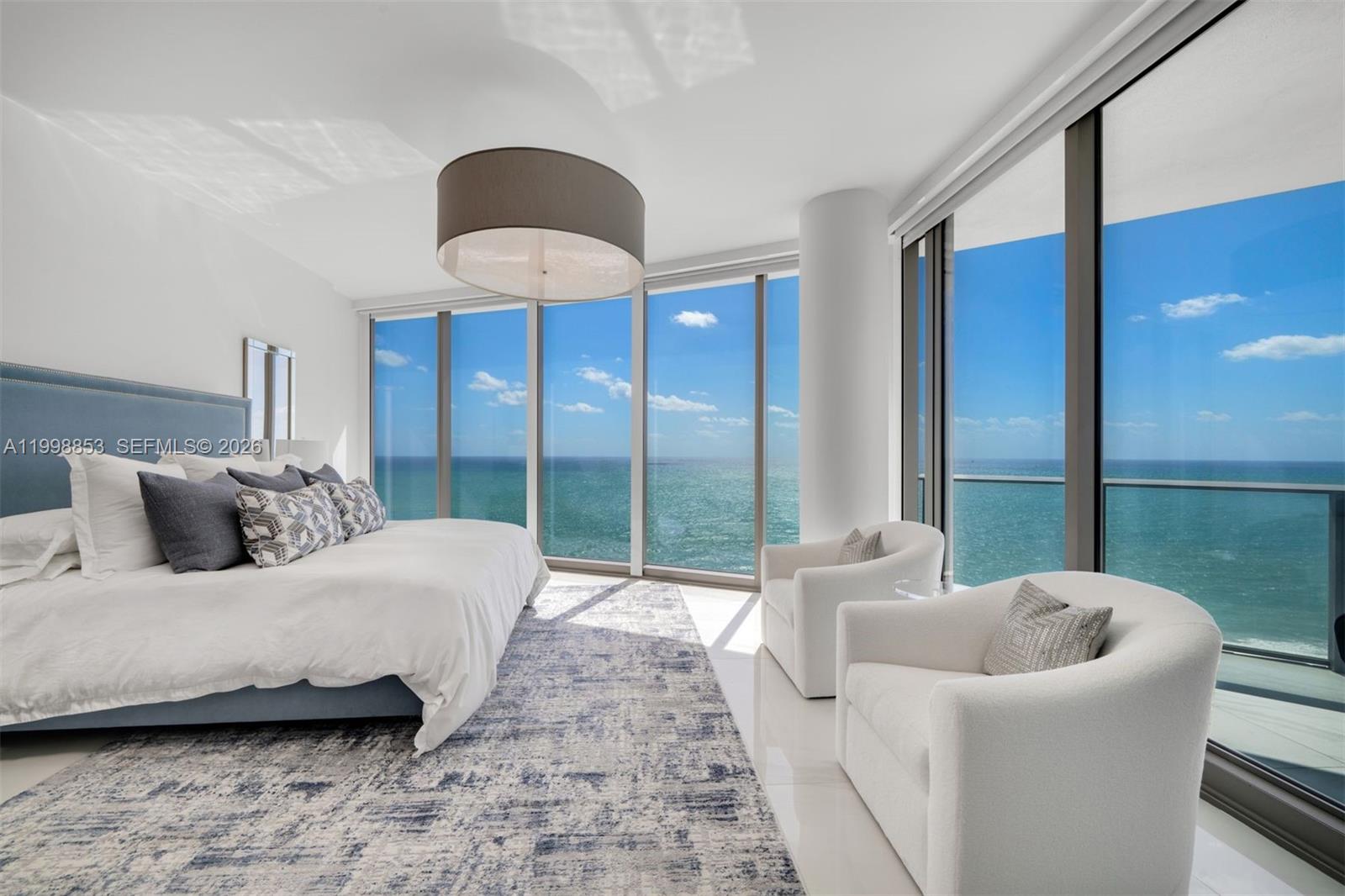 2005 4 / 6 3204 sq. ft. $ 2026-04-10 0 Photo