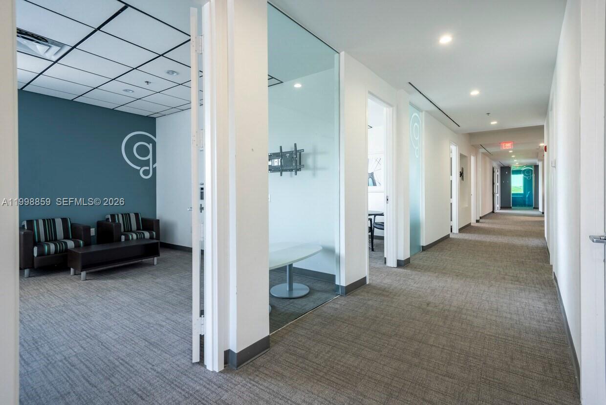 310  /   sq. ft. $ 2026-04-10 0 Photo