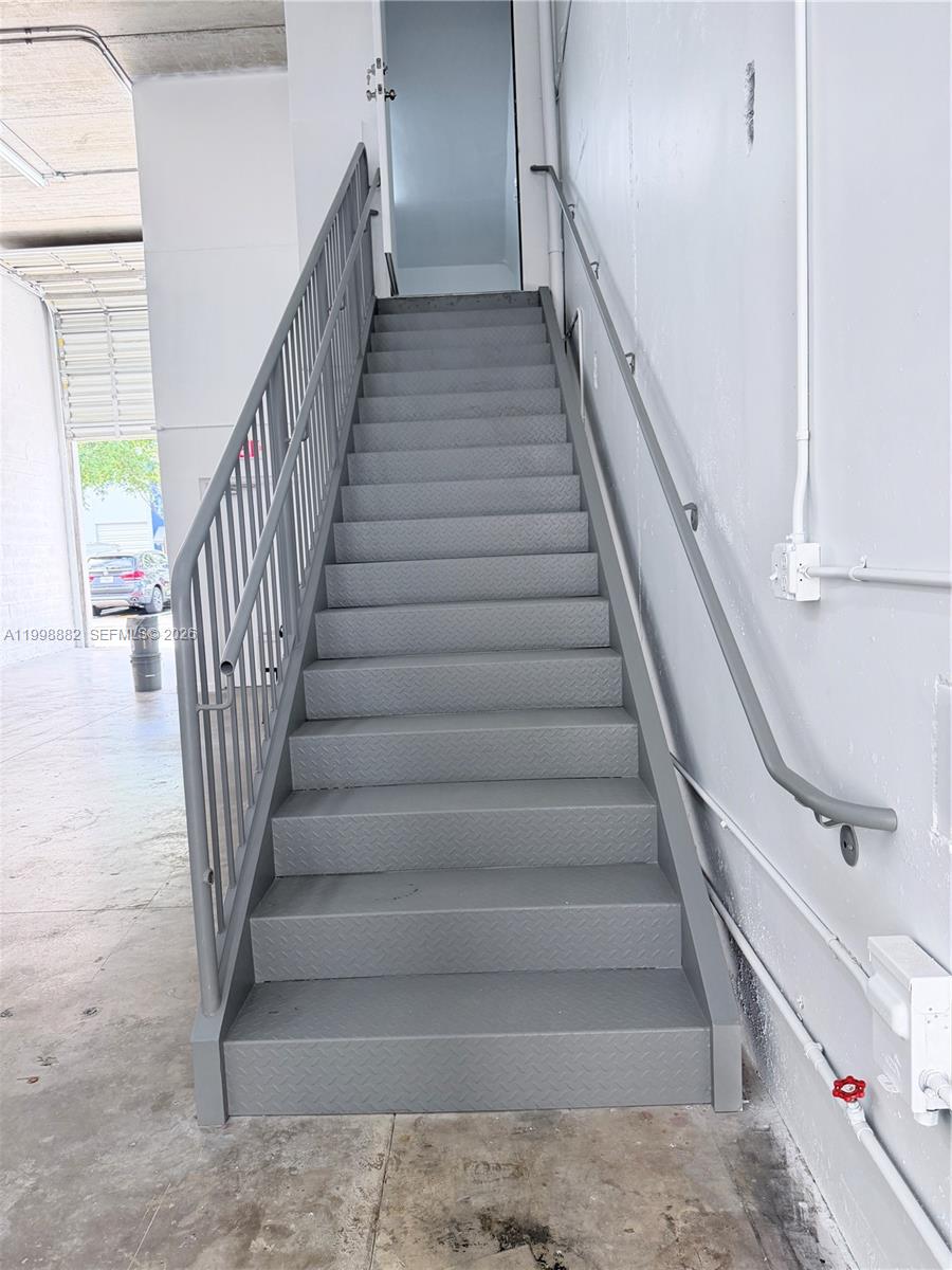   /   sq. ft. $ 2026-04-10 0 Photo