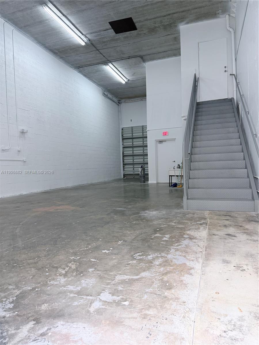   /   sq. ft. $ 2026-04-10 0 Photo