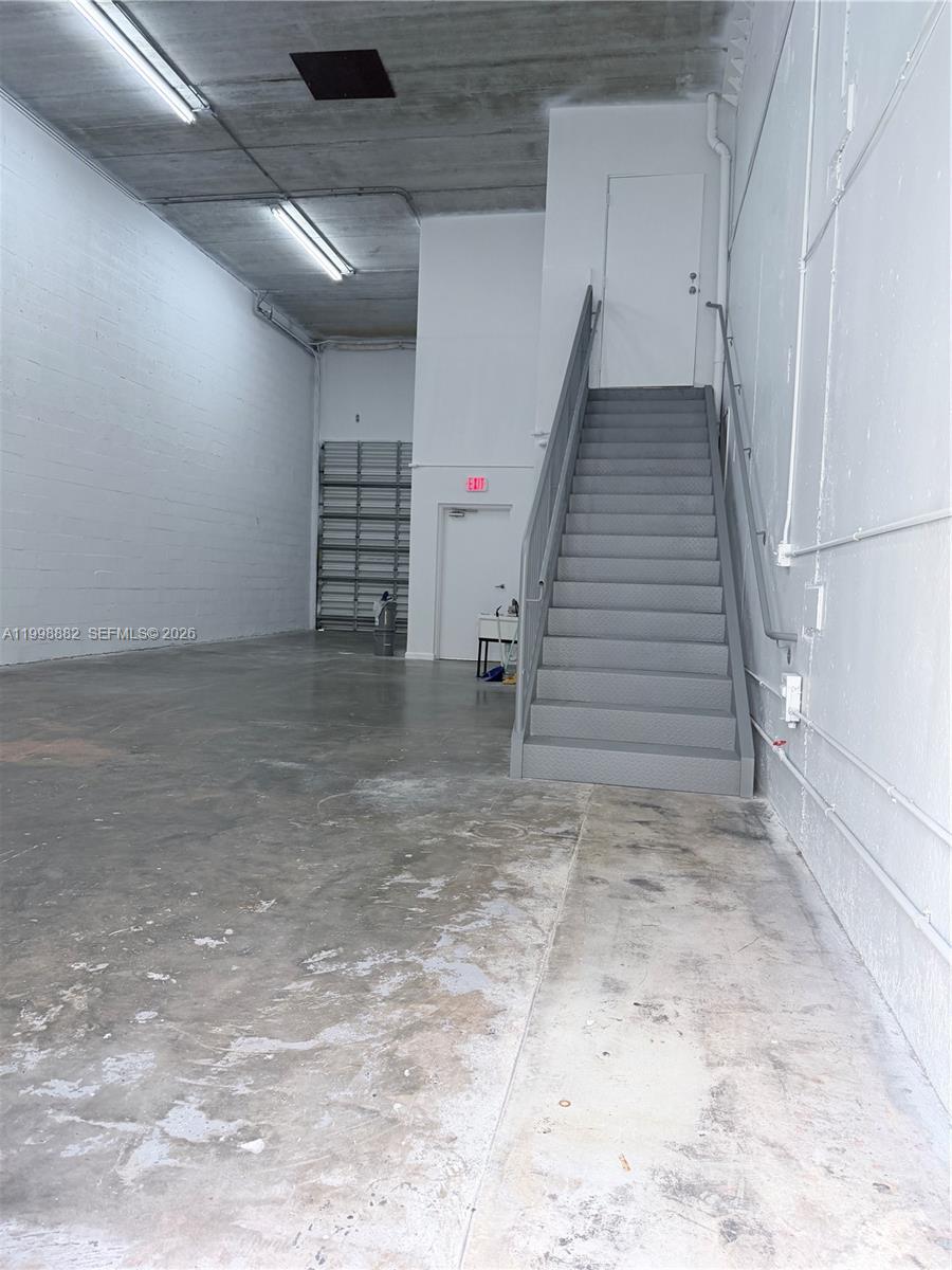   /   sq. ft. $ 2026-04-10 0 Photo