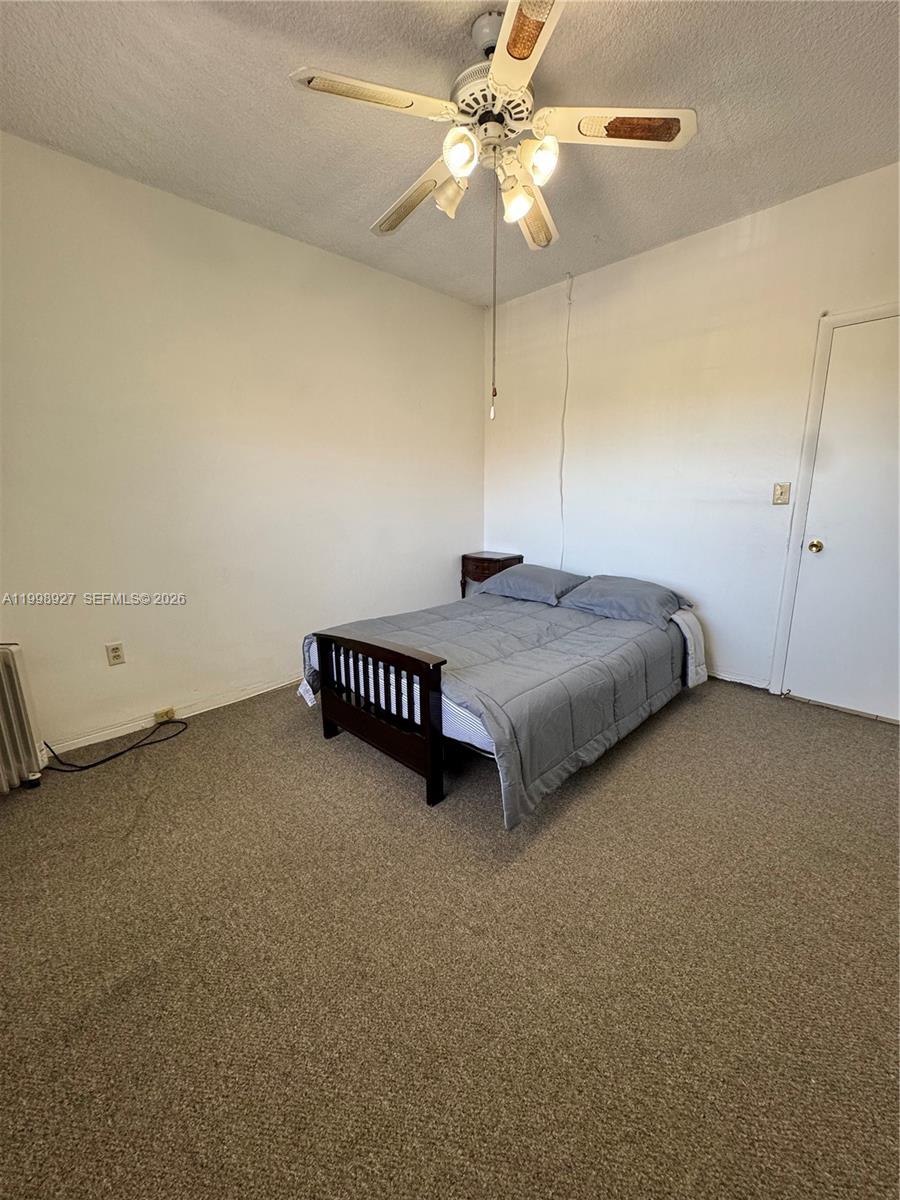 Ver detalles 733 2 / 2 1198 sq. ft. $ 2026-05-15 0 foto