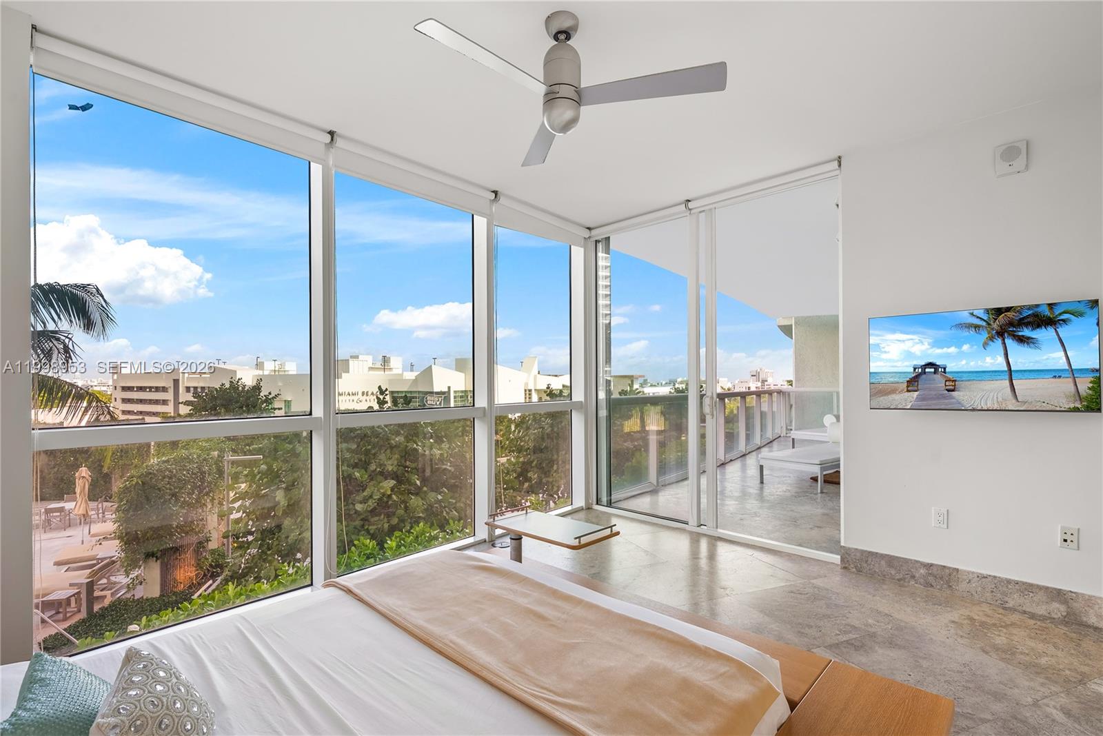 Photo of 450 Alton Rd  #704, Miami Beach, Florida, 33139 - 