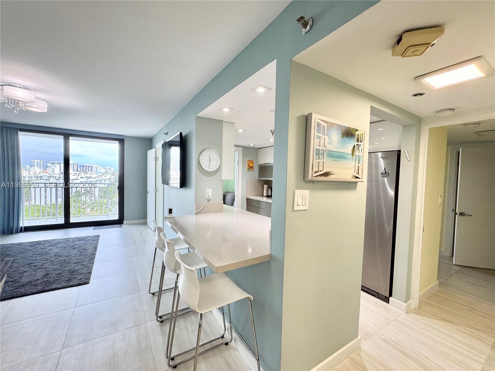 See details 816 1 / 2 1061 sq. ft. $ 2026-05-23 0 Photo
