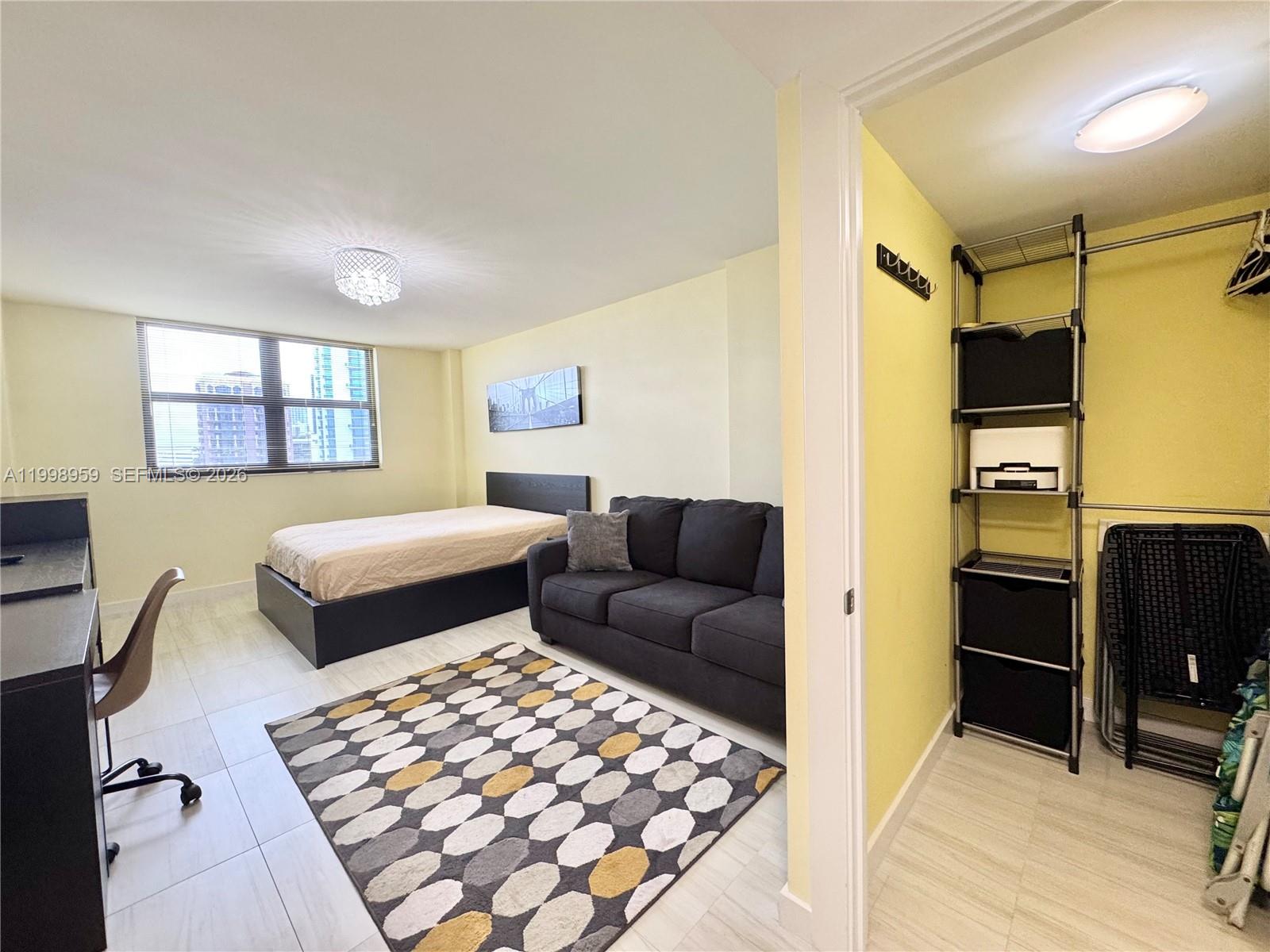 See details 816 1 / 2 1061 sq. ft. $ 2026-05-23 0 Photo