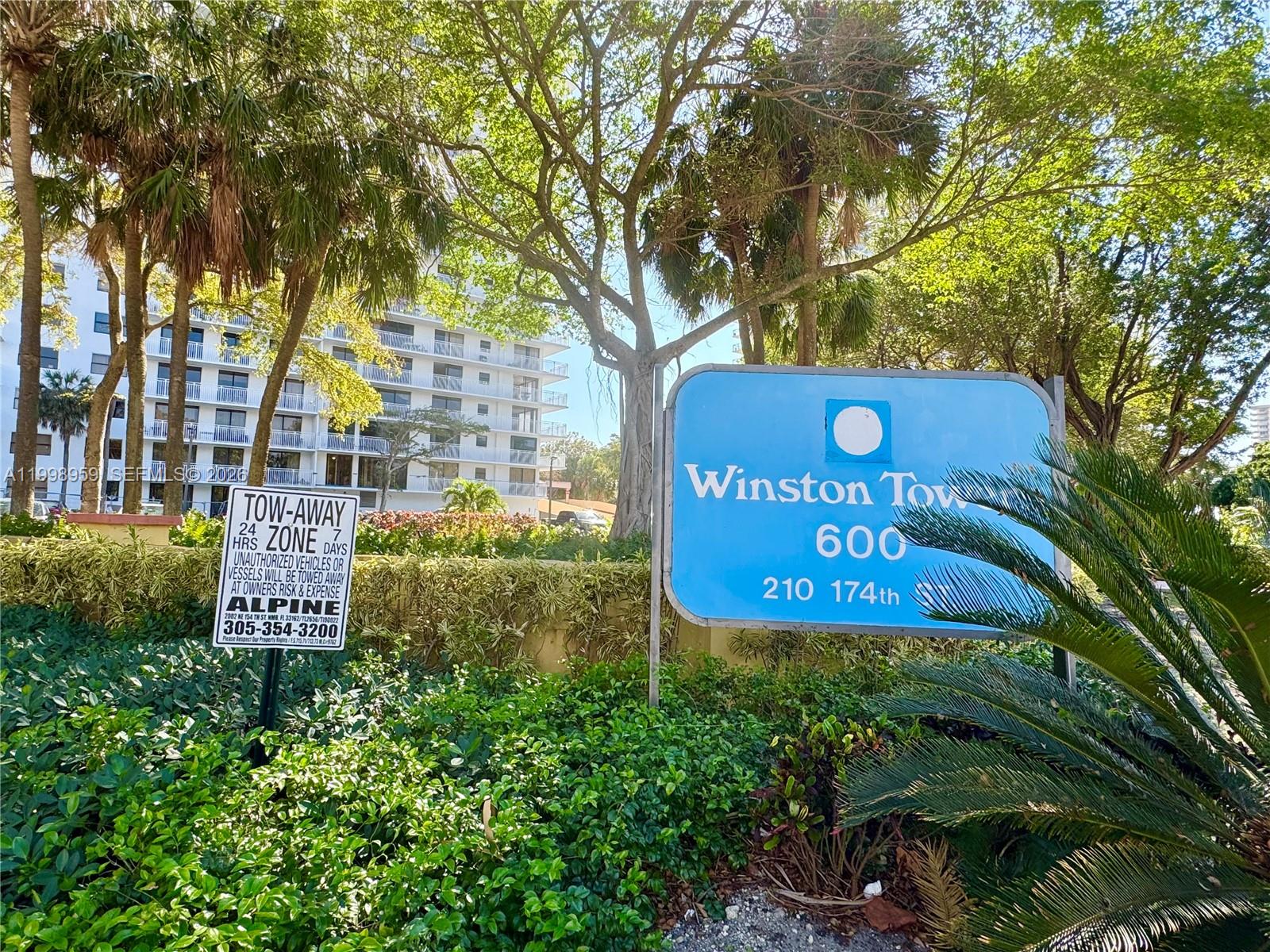 See details 816 1 / 2 1061 sq. ft. $ 2026-05-23 0 Photo
