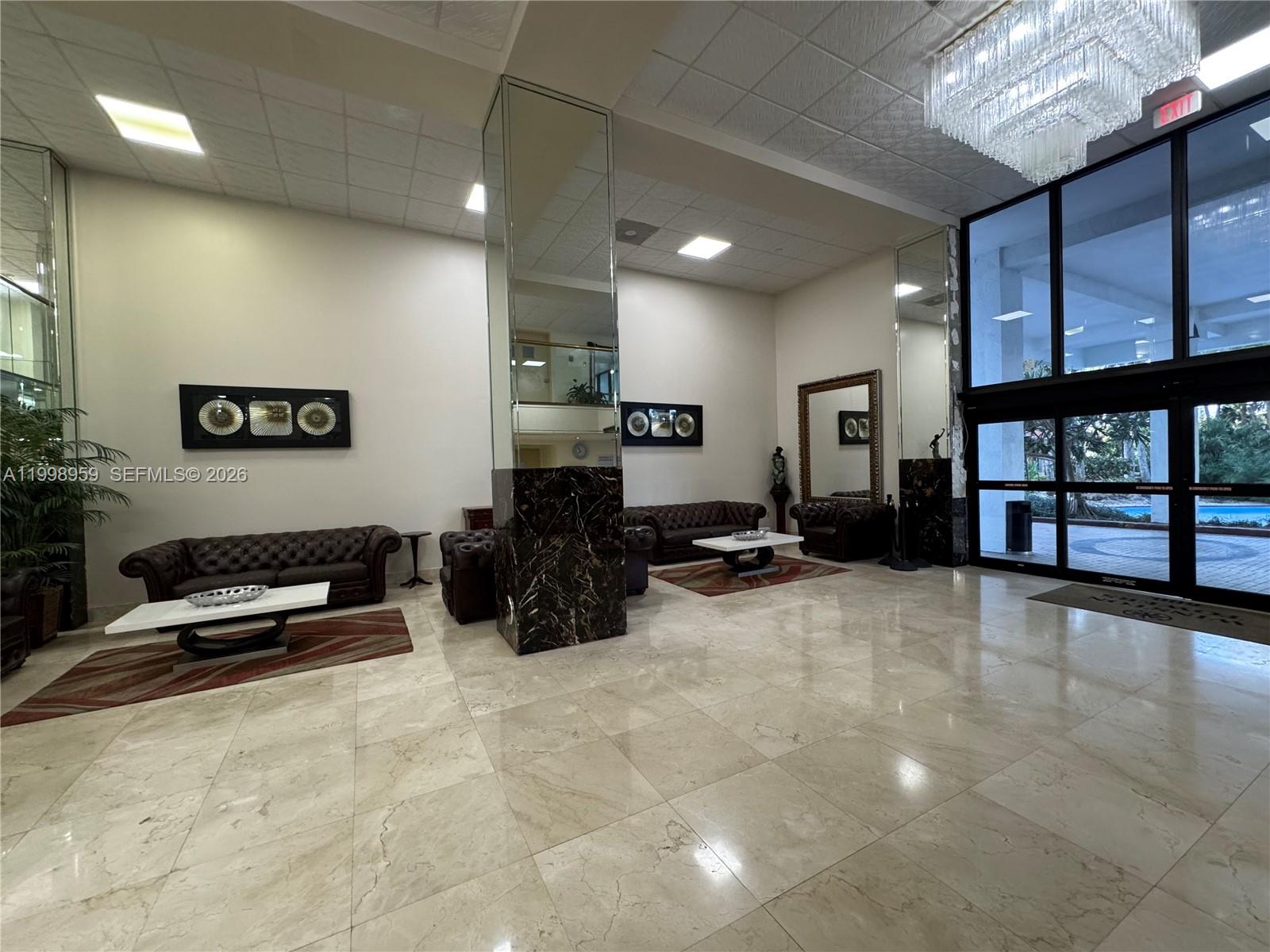 See details 816 1 / 2 1061 sq. ft. $ 2026-05-23 0 Photo