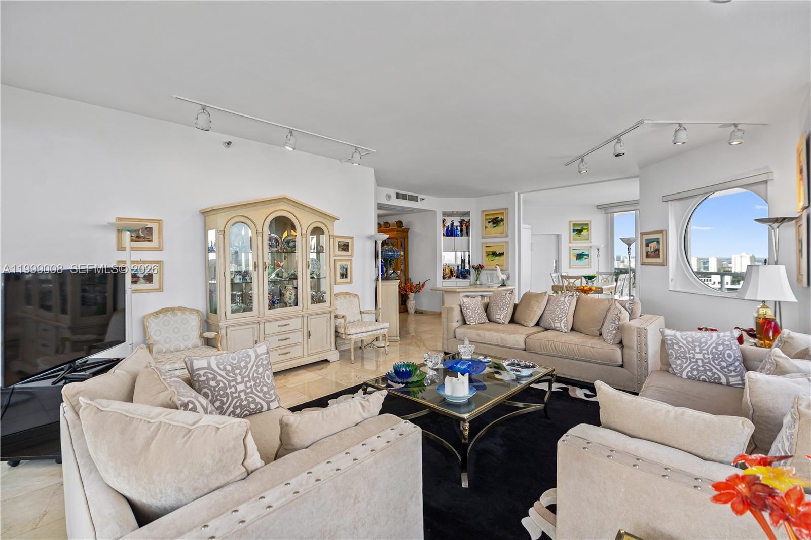 Photo of 3802 207th St  #2704, Aventura, Florida, 33180 - 