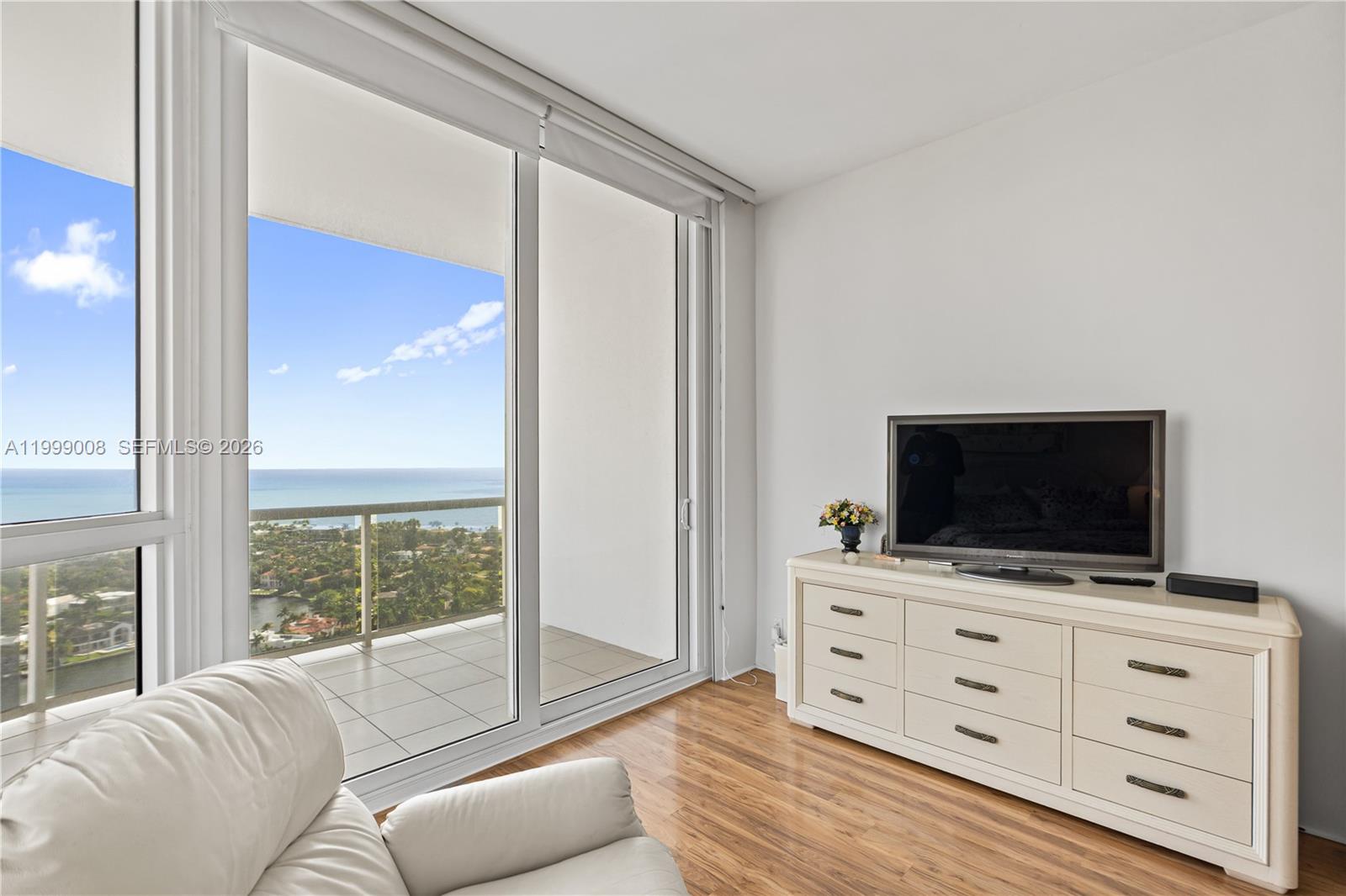 Photo of 3802 207th St  #2704, Aventura, Florida, 33180 - 