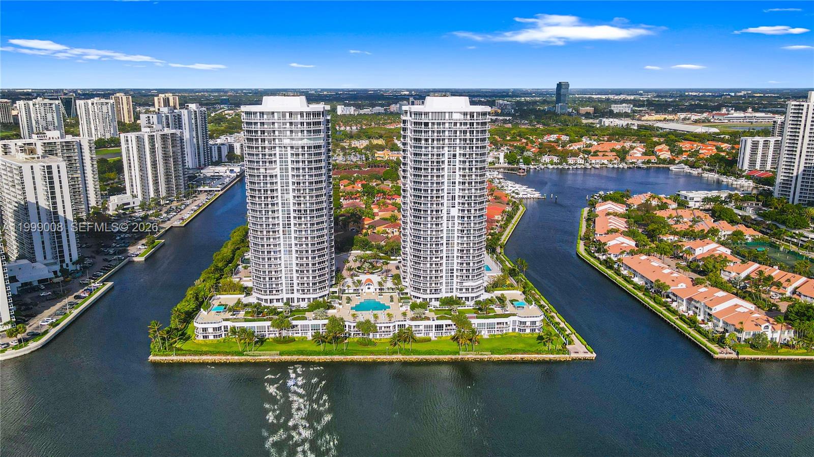 Photo of 3802 207th St  #2704, Aventura, Florida, 33180 - 