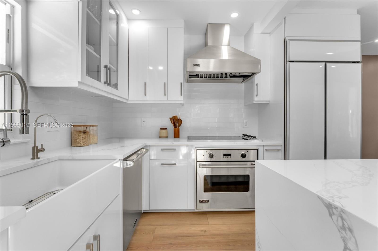   /   sq. ft. $ 2026-04-10 0 Photo