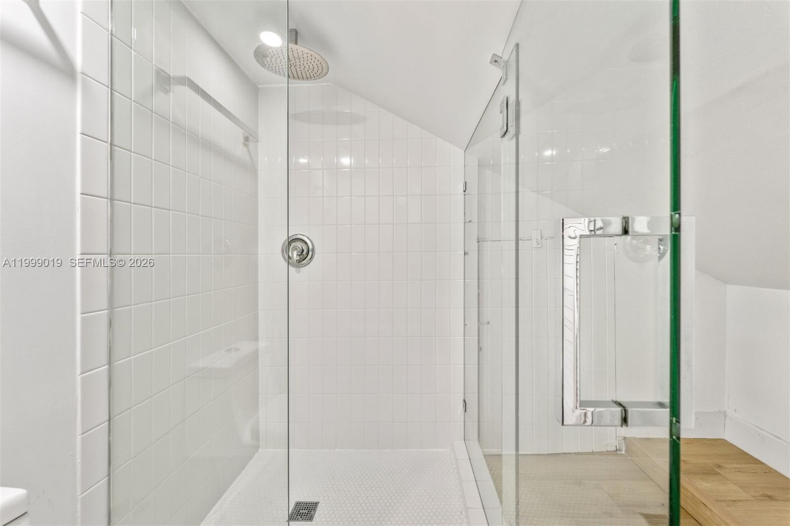   /   sq. ft. $ 2026-04-10 0 Photo