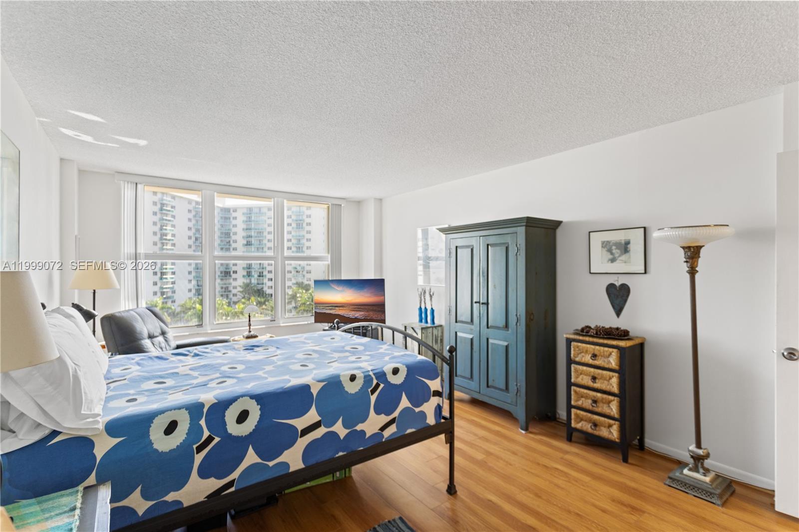 Photo of 3800 Ocean Dr  #719, Hollywood, Florida, 33019 - 