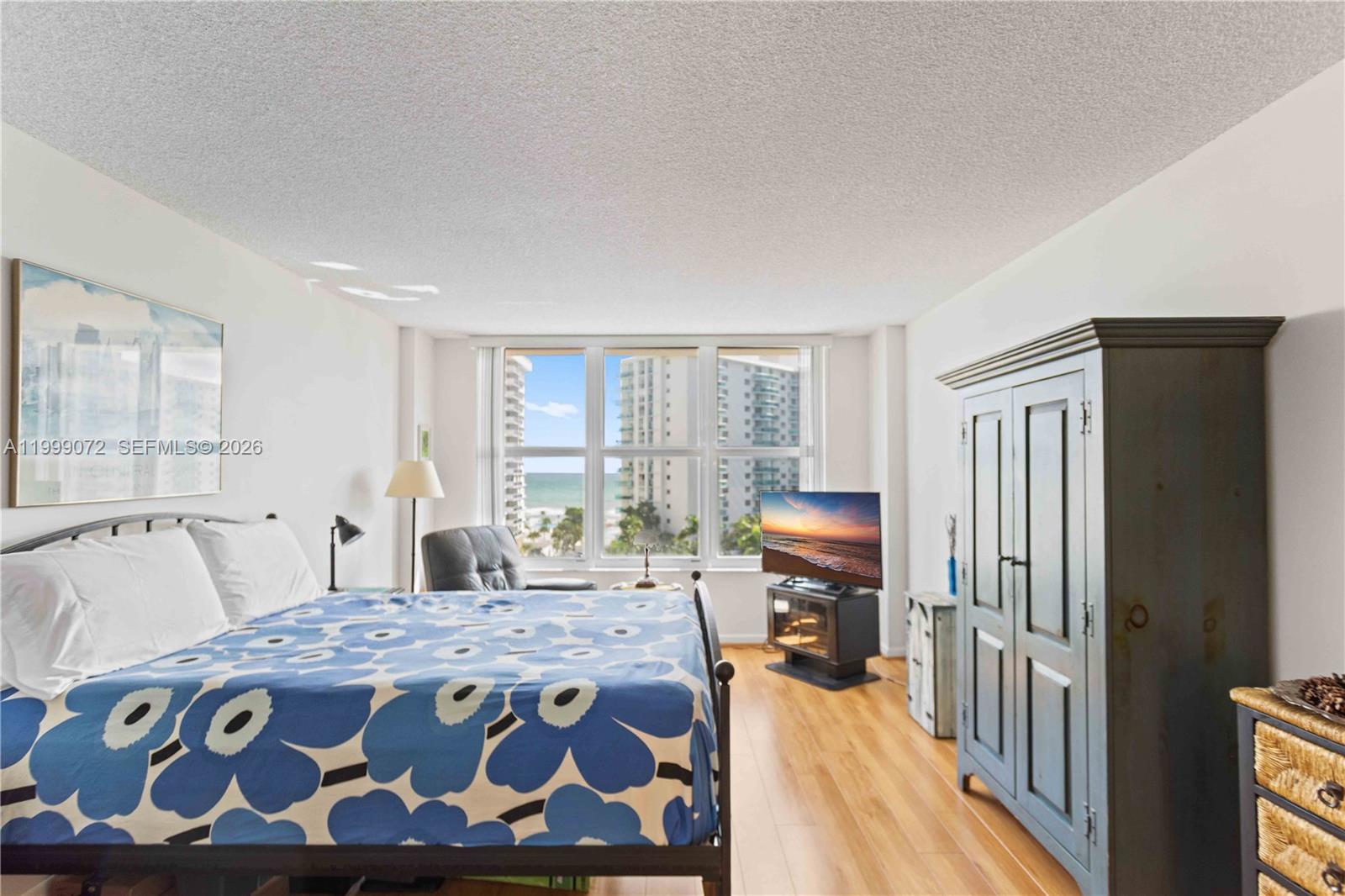 Photo of 3800 Ocean Dr  #719, Hollywood, Florida, 33019 - 