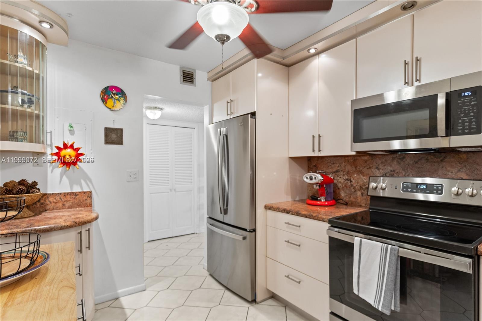 Photo of 3800 Ocean Dr  #719, Hollywood, Florida, 33019 - 