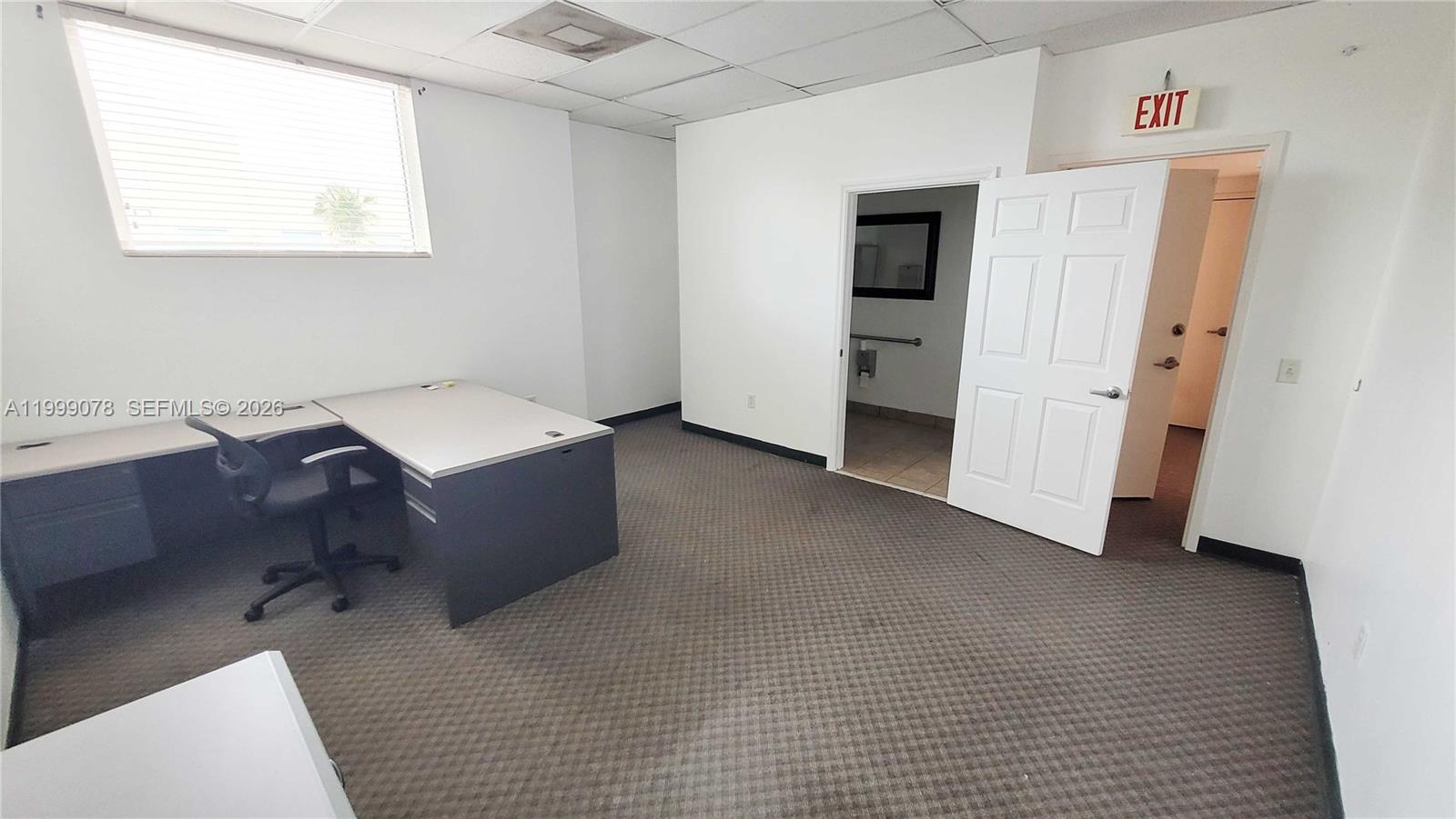   /   sq. ft. $ 2026-04-10 0 Photo