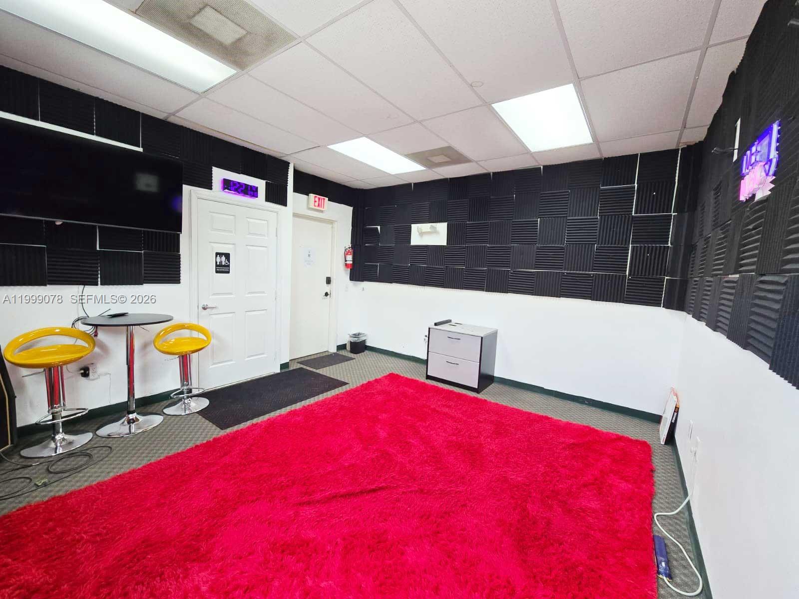   /   sq. ft. $ 2026-04-10 0 Photo