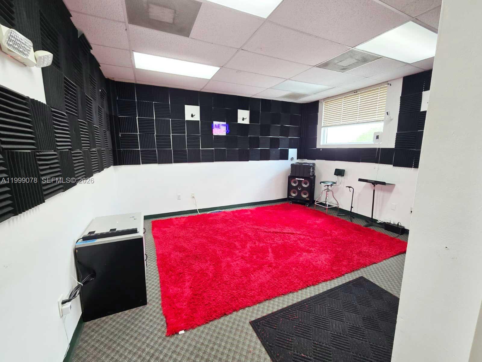   /   sq. ft. $ 2026-04-10 0 Photo