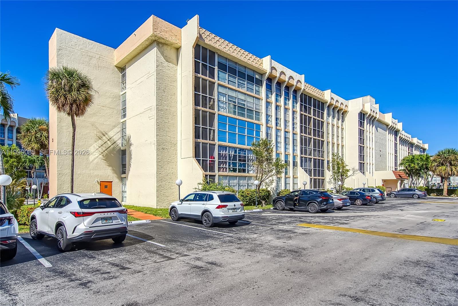 Photo of 701 Three Islands Blvd #316, Hallandale Beach, Florida, 33009 -