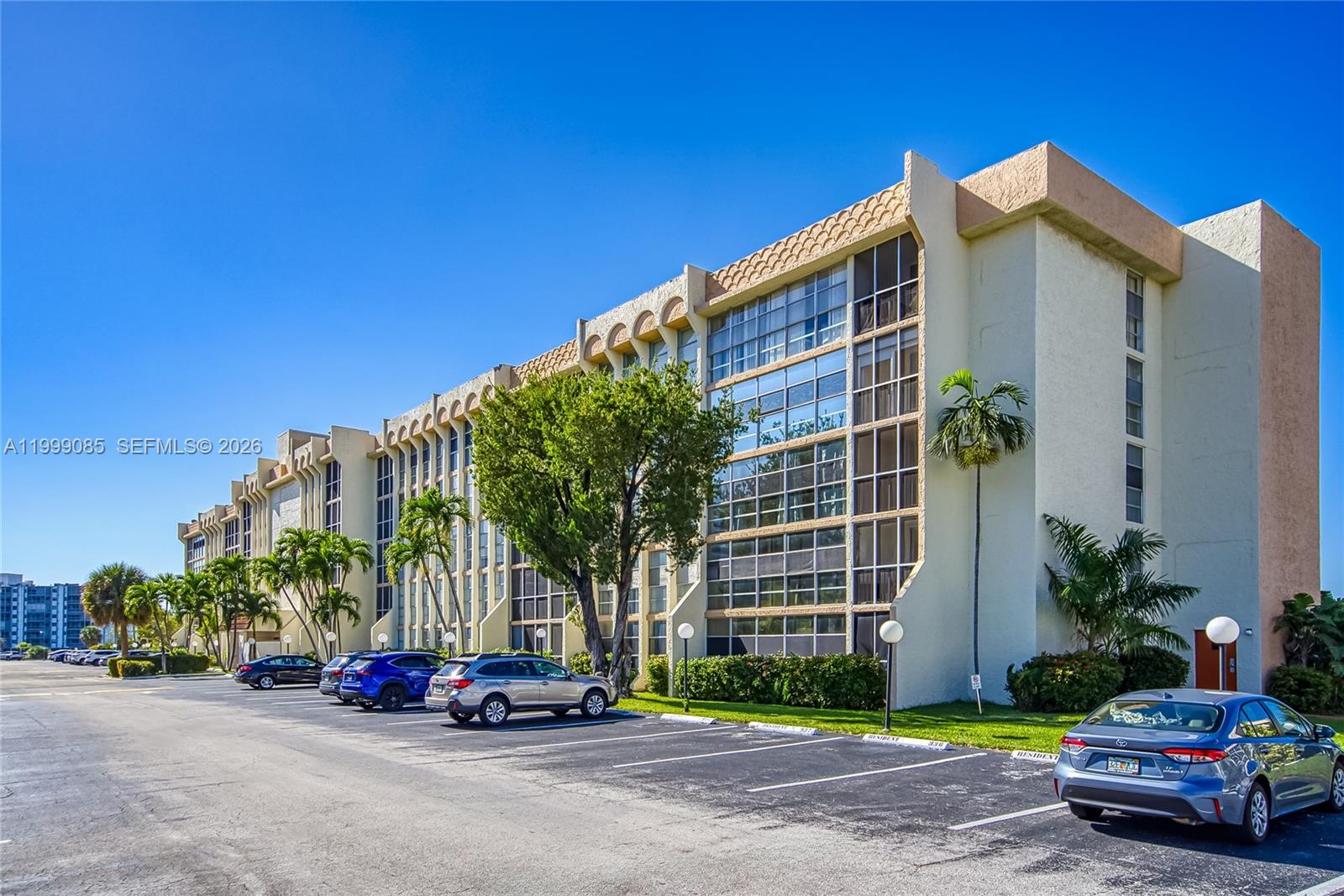 Photo of 701 Three Islands Blvd #316, Hallandale Beach, Florida, 33009 -