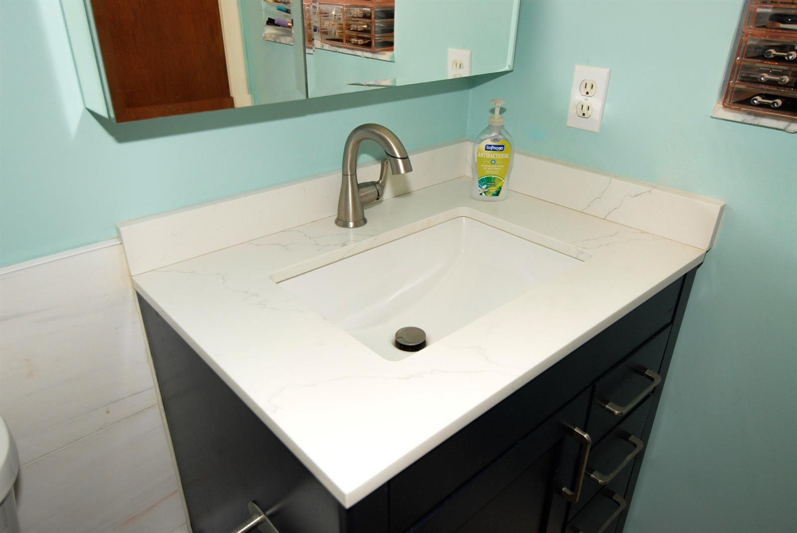 1-2  / 0 2171 sq. ft. $ 2026-06-21 0 foto