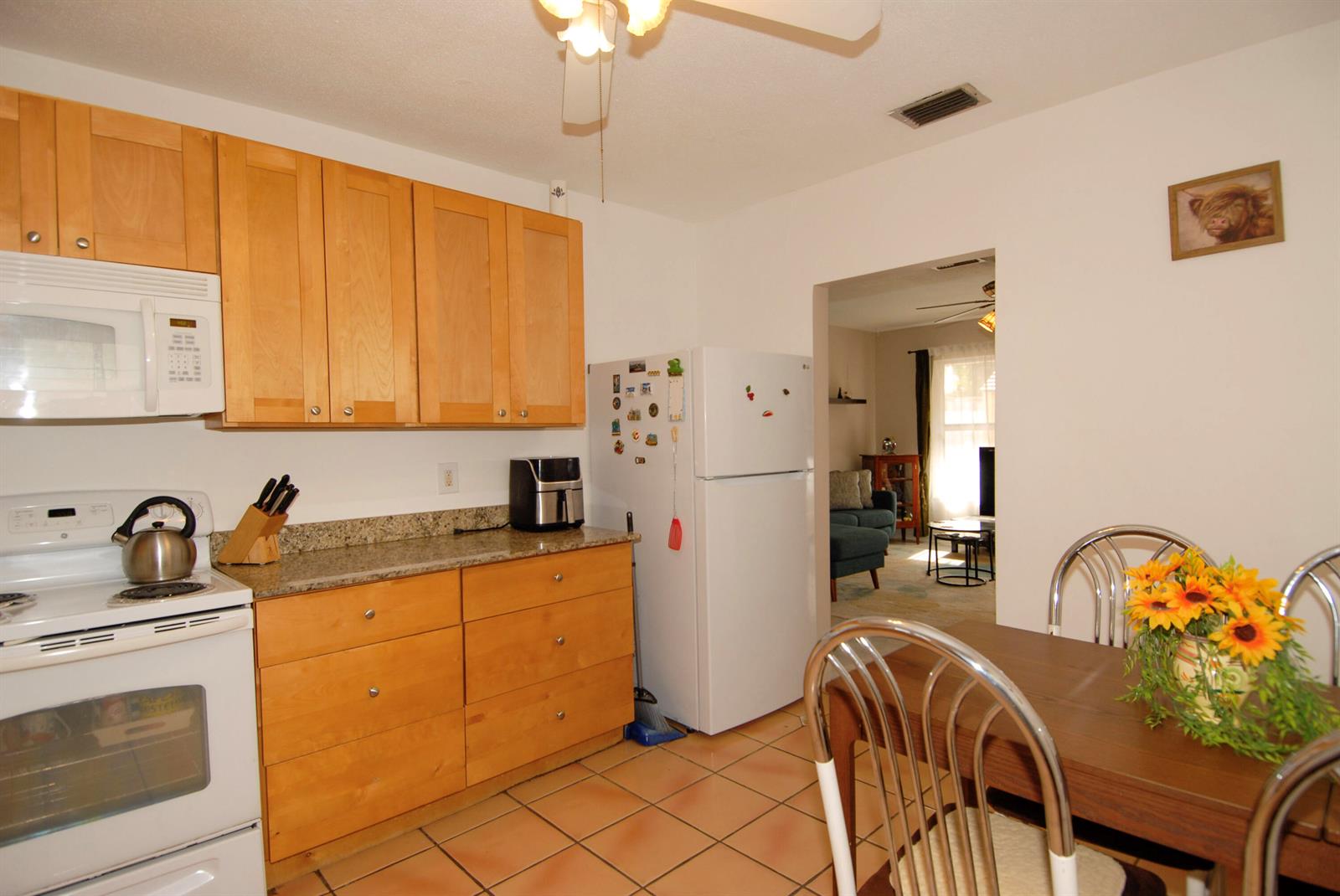1-2  / 0 2171 sq. ft. $ 2026-06-21 0 foto