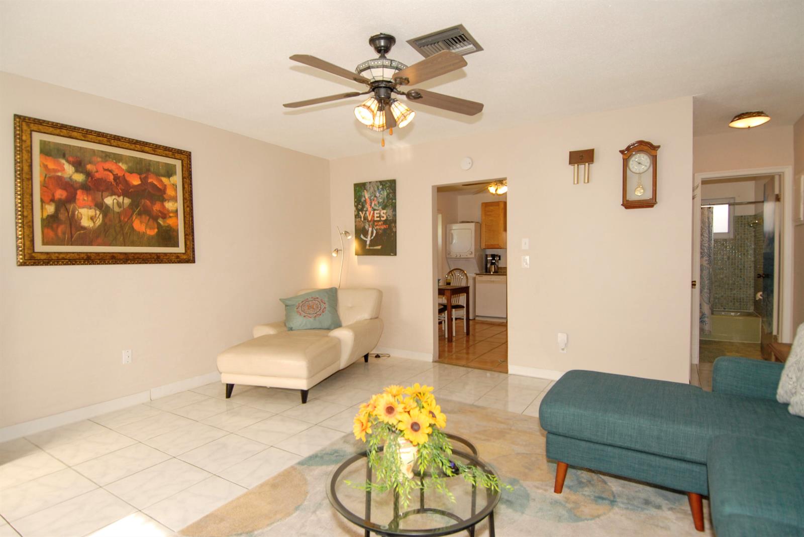 1-2  / 0 2171 sq. ft. $ 2026-06-21 0 foto