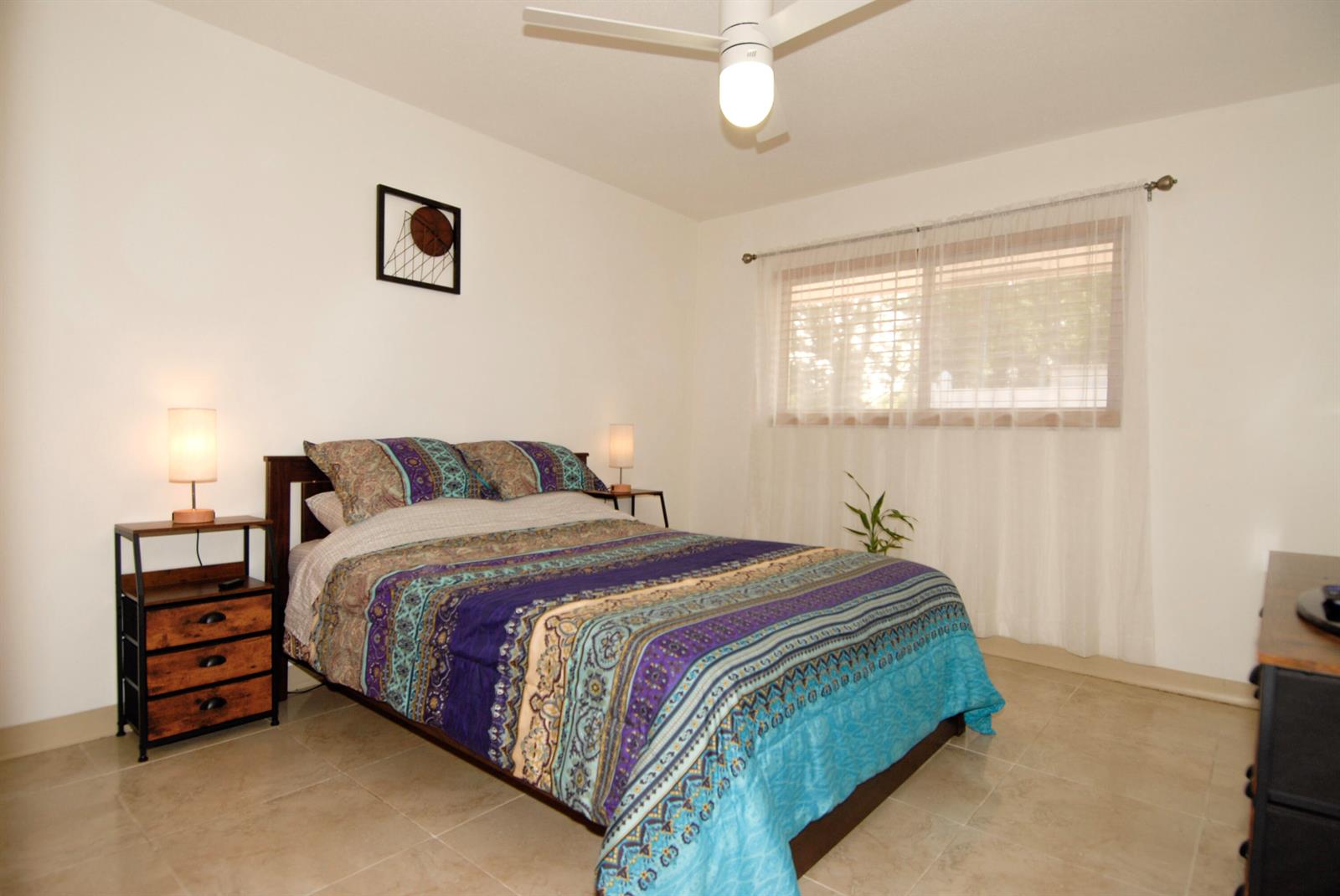1-2  / 0 2171 sq. ft. $ 2026-06-21 0 foto