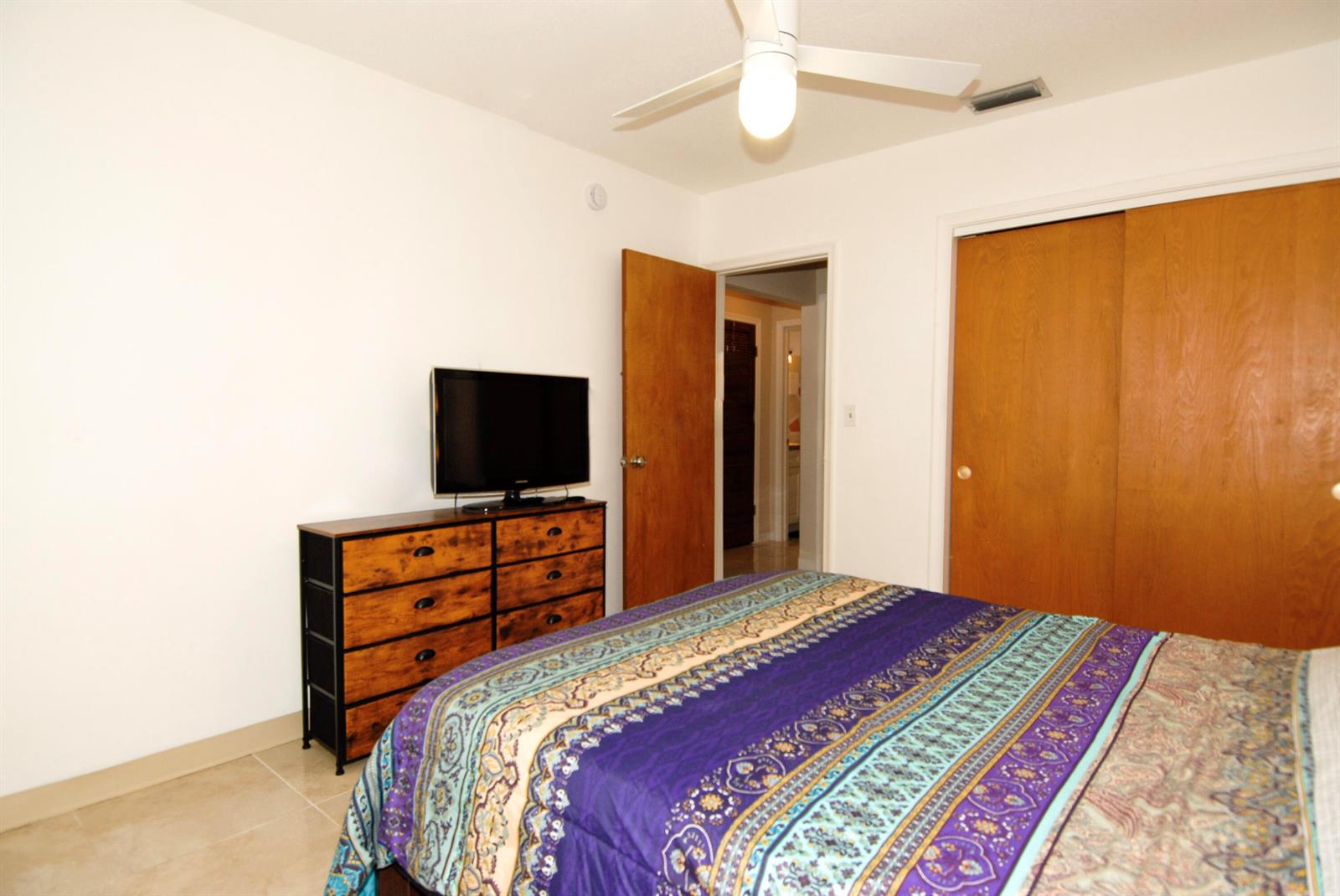 1-2  / 0 2171 sq. ft. $ 2026-06-21 0 foto
