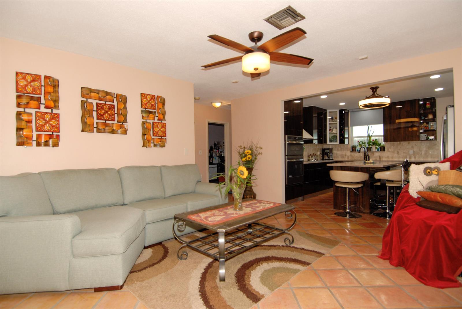 1-2  / 0 2171 sq. ft. $ 2026-06-21 0 foto