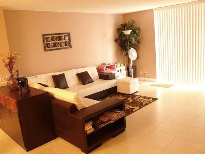 Photo of 1865 Ocean Dr  #2B, Hallandale Beach, Florida, 33009 - 