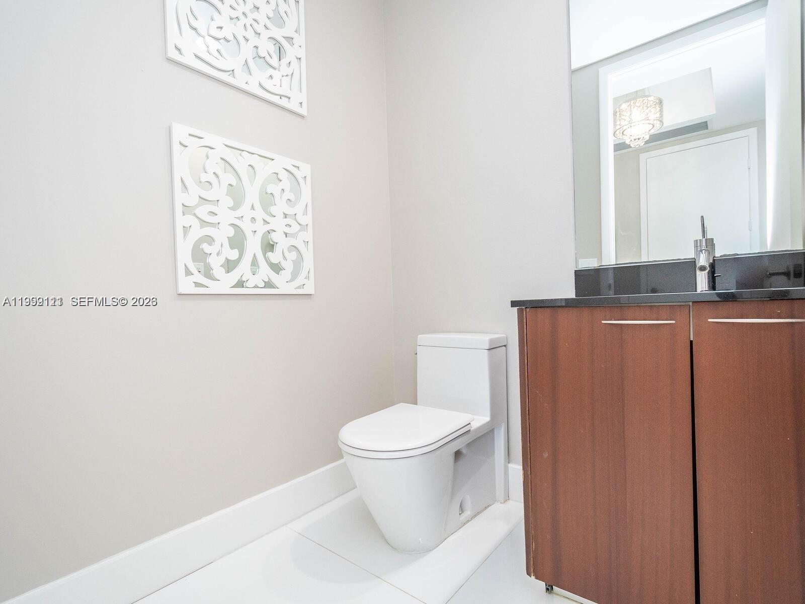 2504 3 / 4 2327 sq. ft. $ 2026-04-11 0 Photo