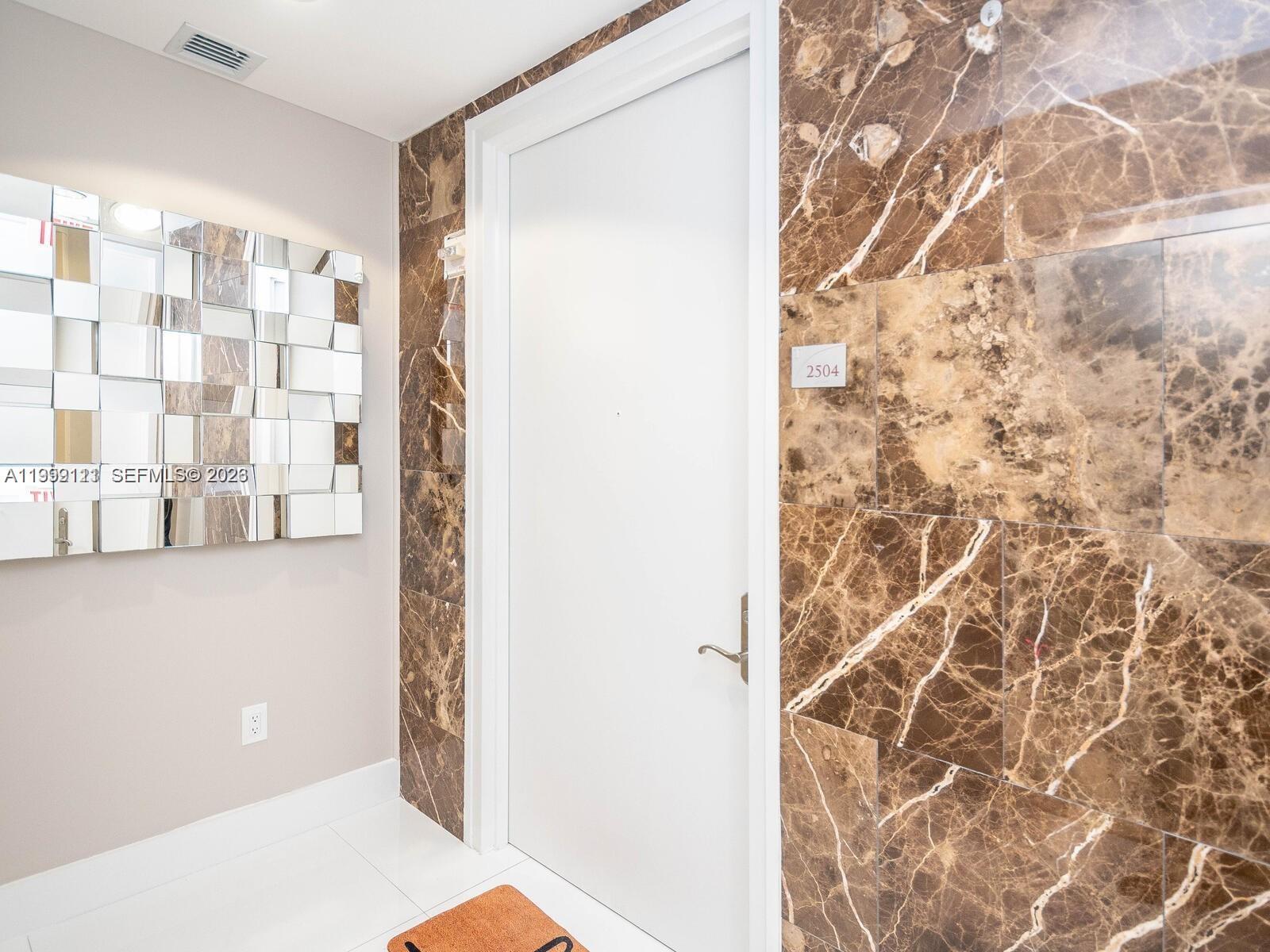 2504 3 / 4 2327 sq. ft. $ 2026-04-11 0 Photo