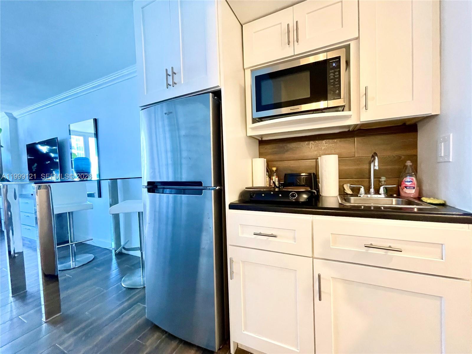 Photo of 19201 Collins Ave  #504, Sunny Isles Beach, Florida, 33160 - 