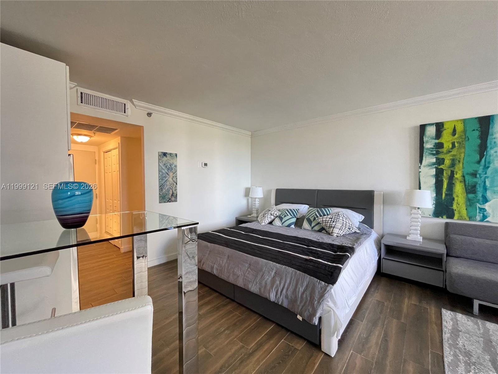 Photo of 19201 Collins Ave  #504, Sunny Isles Beach, Florida, 33160 - 