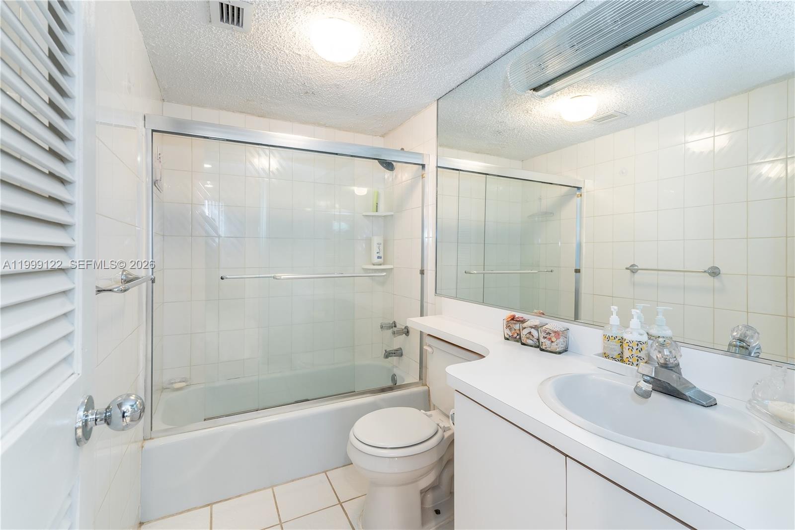 Photo of 2030 Ocean Dr  #1903, Hallandale Beach, Florida, 33009 - 