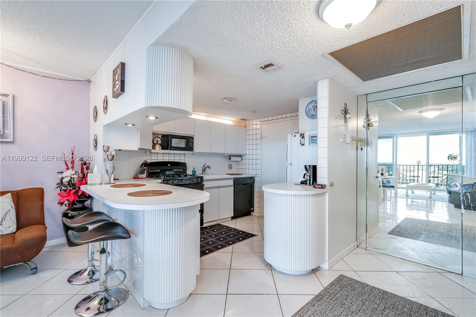 Photo of 2030 Ocean Dr  #1903, Hallandale Beach, Florida, 33009 - 