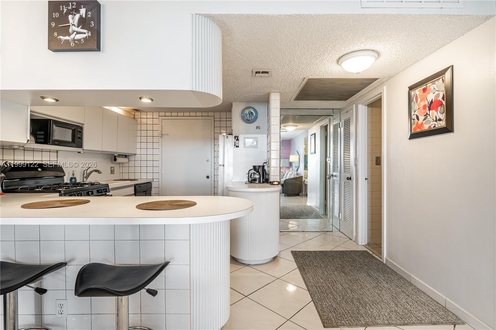 Photo of 2030 Ocean Dr  #1903, Hallandale Beach, Florida, 33009 - 