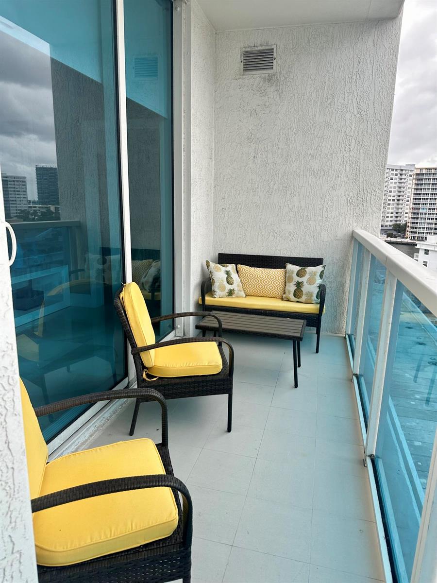 Photo of 1945 Ocean #609, Hallandale Beach, Florida, 33009 - Z